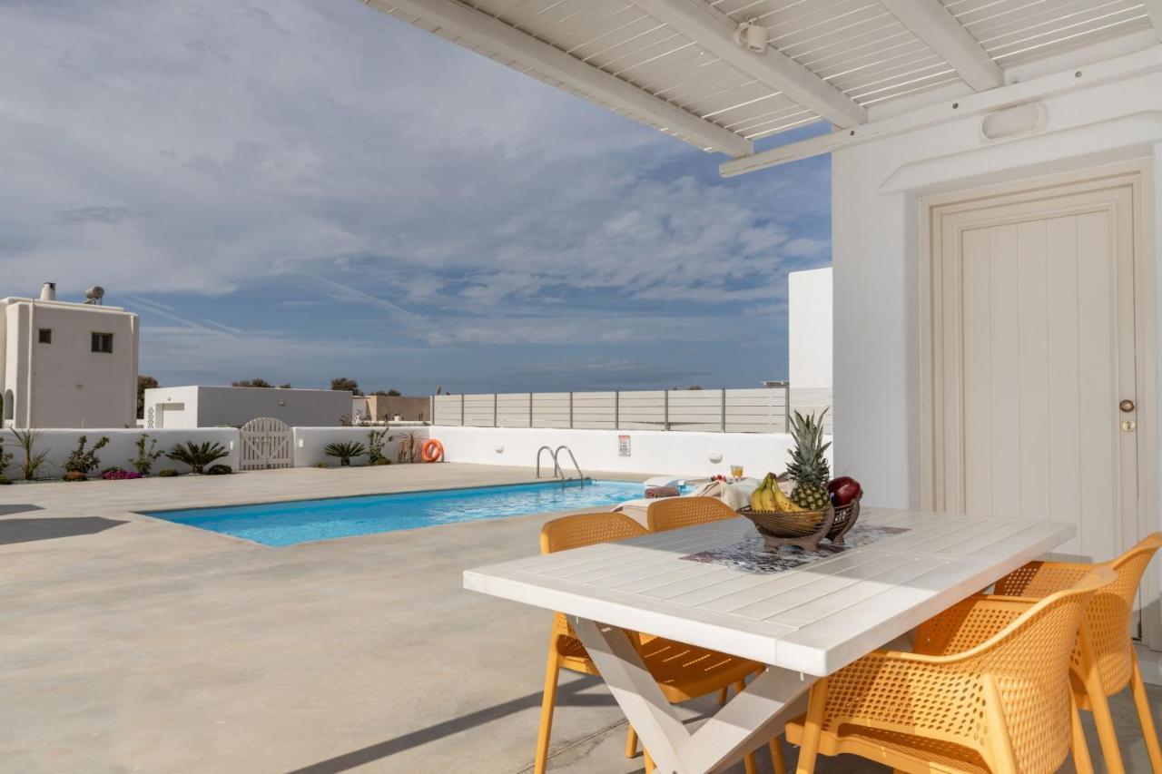 Naxian Lounge Villas Naxos City ภายนอก รูปภาพ